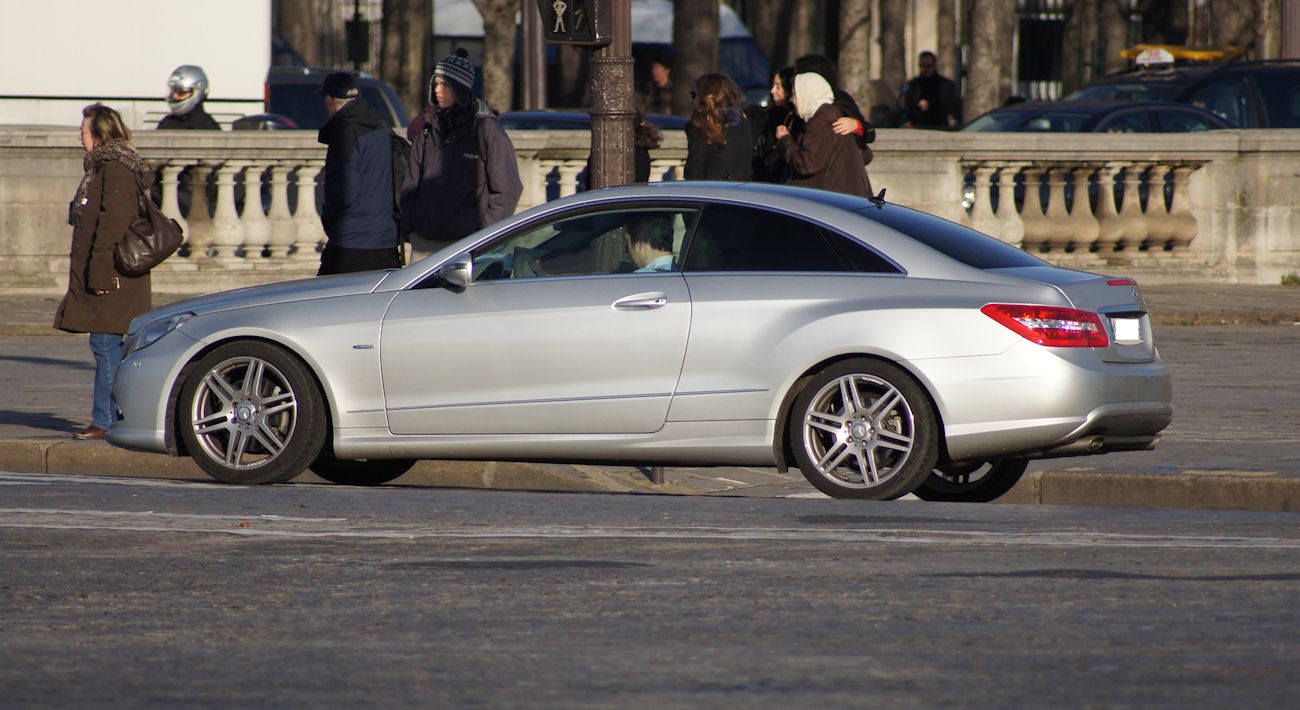 Quel Moteur Choisir Pour La Mercedes Classe E Coupe Consommation Et Avis Cdi